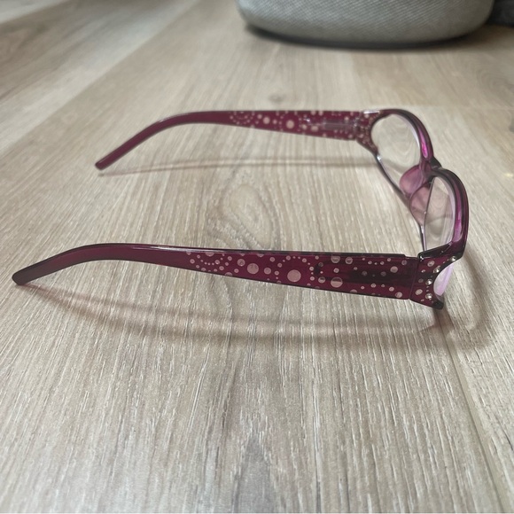 Foster Grant Women's Readers‎ Glasses in Burgundy with case - Picture 4 of 7
